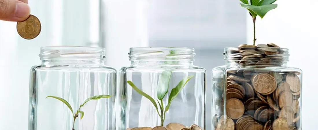 What Is Compound Interest? Simple Guide for Beginners (2026)